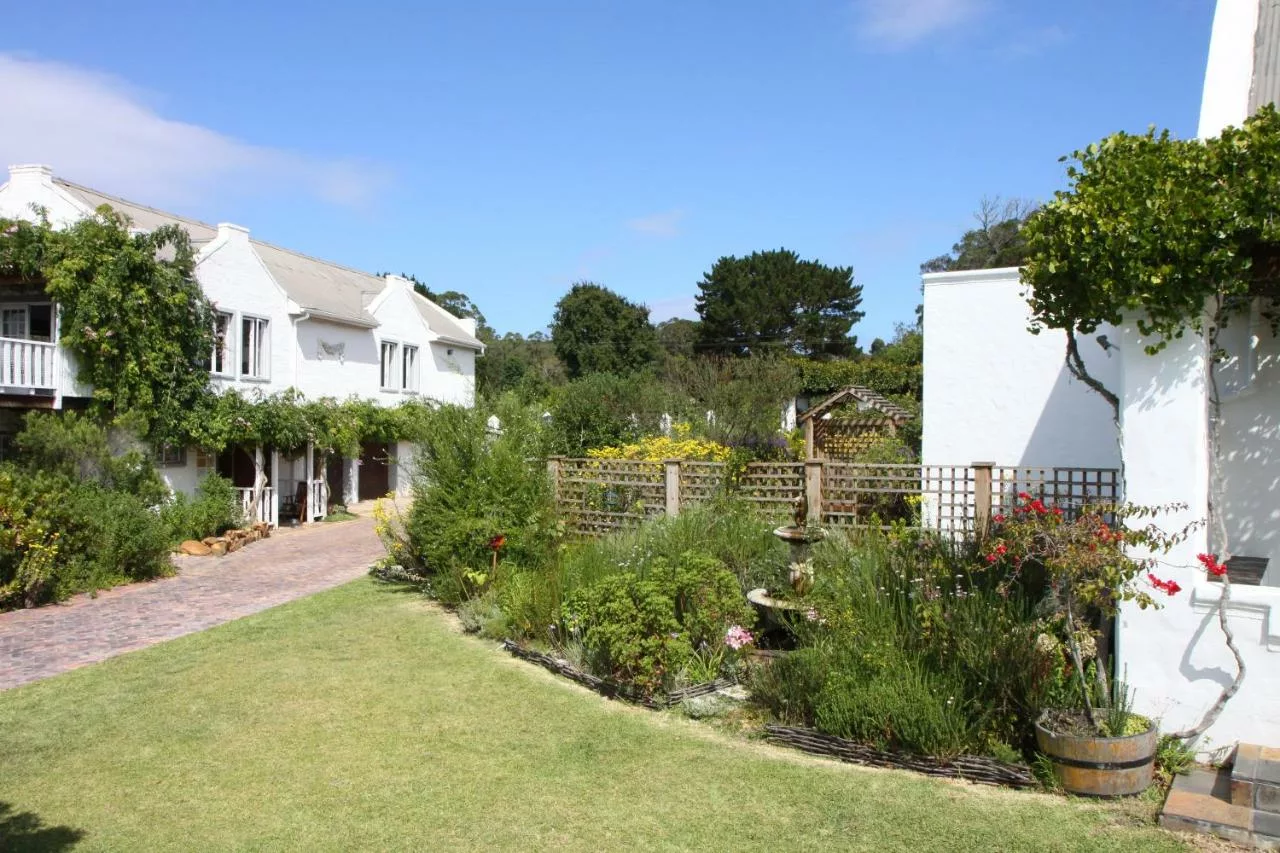 Fynbos Ridge Country House & Cottages
