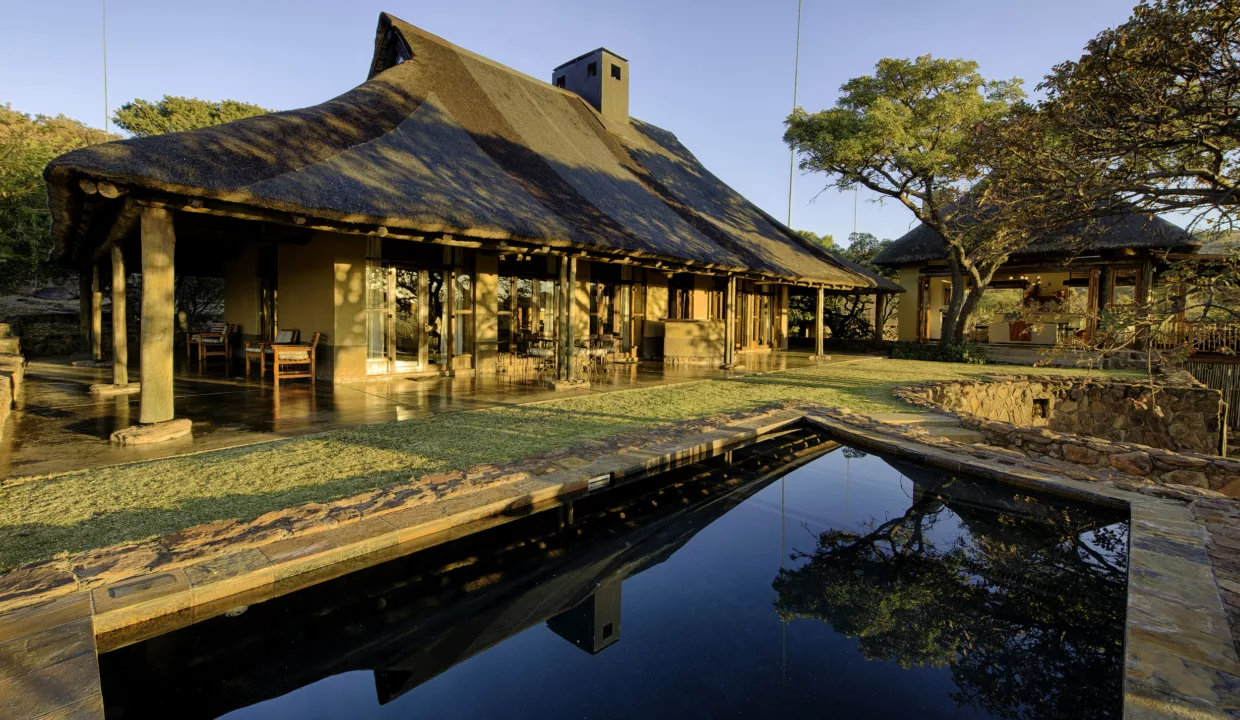 Ekuthuleni Lodge Accommodation By Yuppiestay27