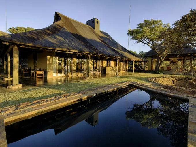 Ekuthuleni Lodge Accommodation By Yuppiestay