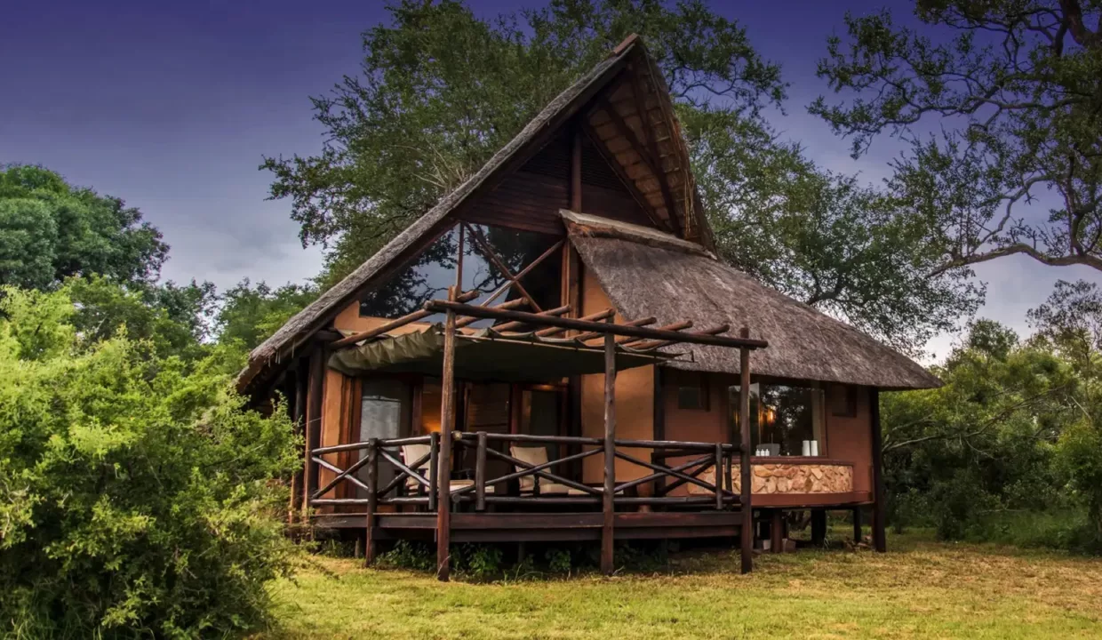 Lukimbi Safari Lodge Accommodation By Yuppiestay8