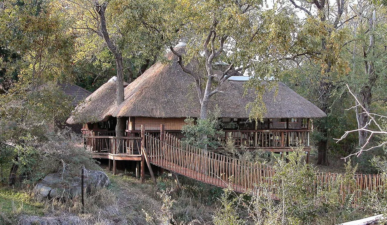 Idube Game Lodge Accommodation By Yuppiestay10