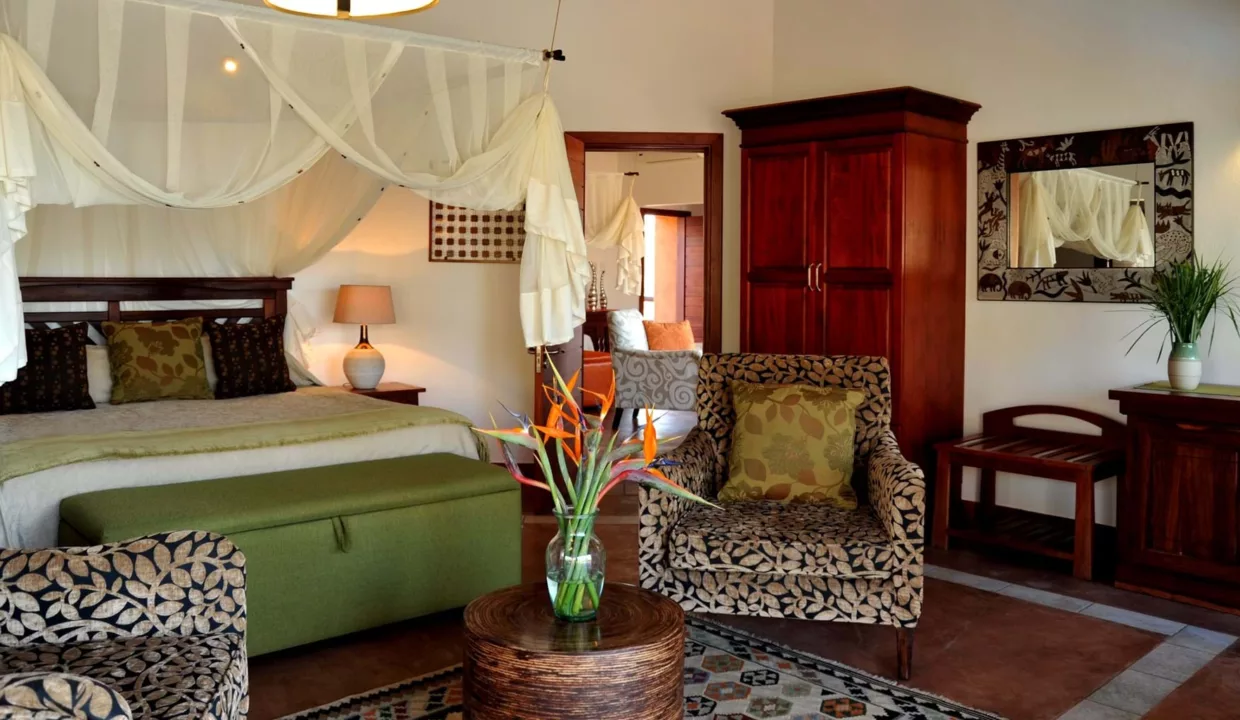 Idube Game Lodge Accommodation By Yuppiestay23