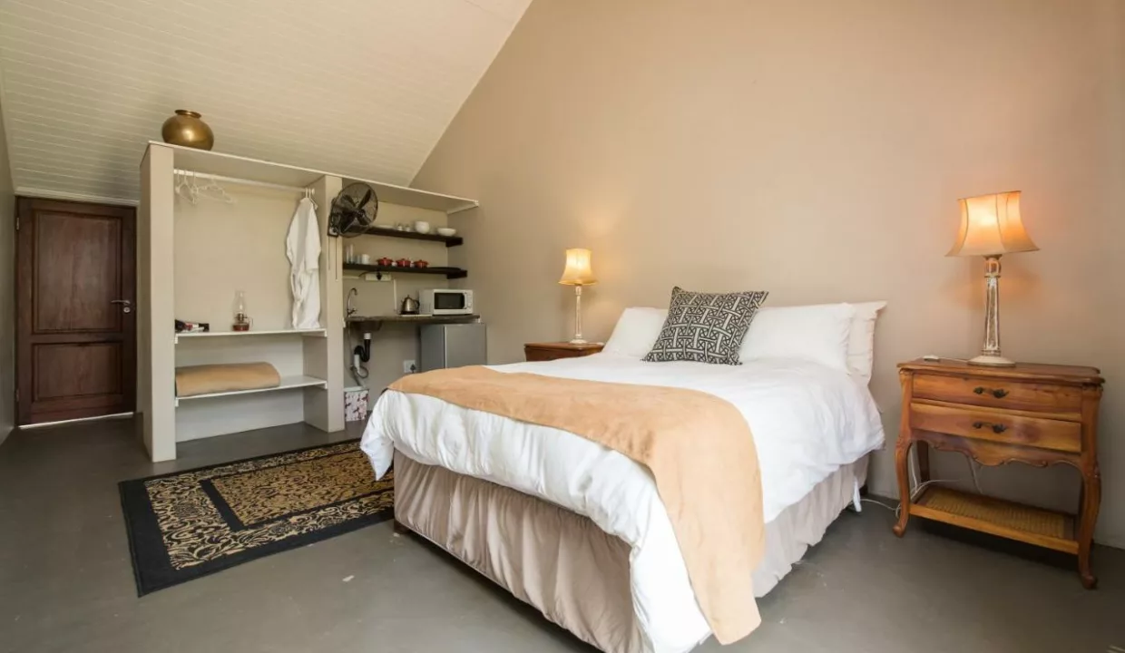 Three Thymes Inn Tierpoort Accommodation Yuppiestay8