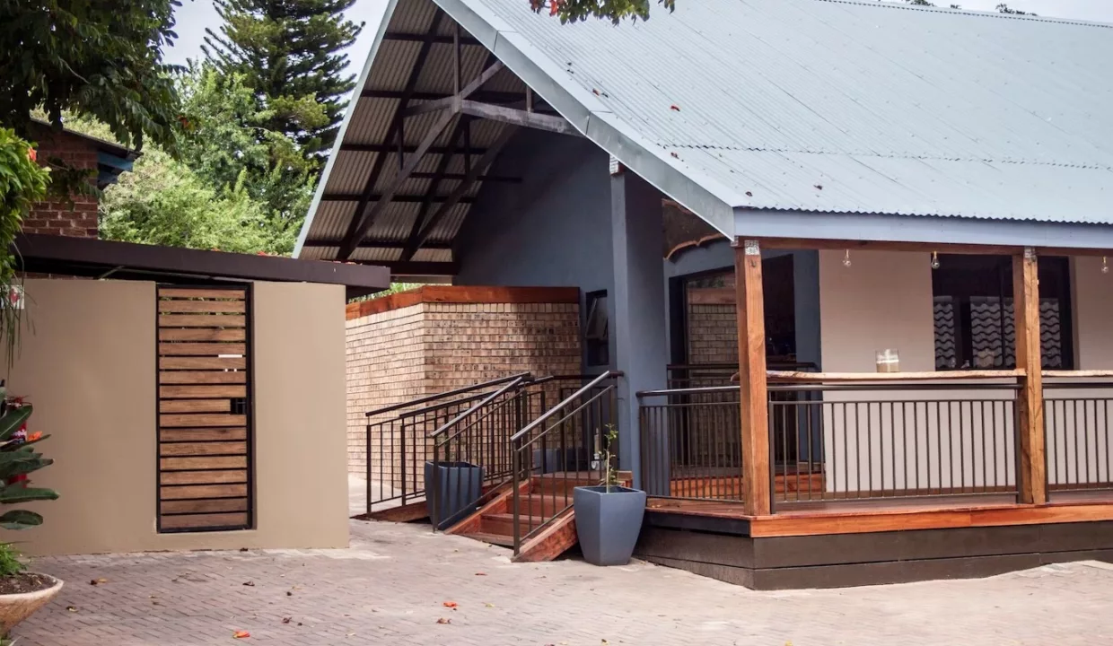 Nelspruit Lodge Accommodation Yuppiestay 4