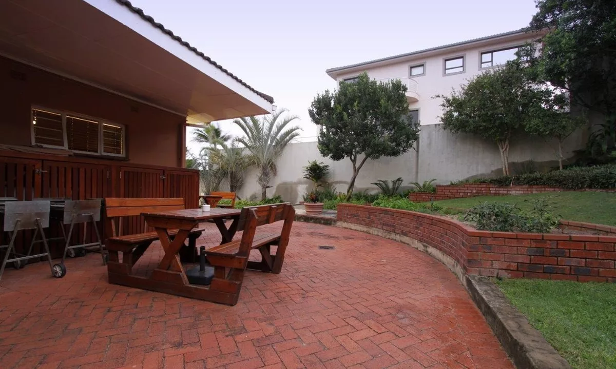 Die Strandhuis Umdloti KZN Yuppiestay Accommodation (18)