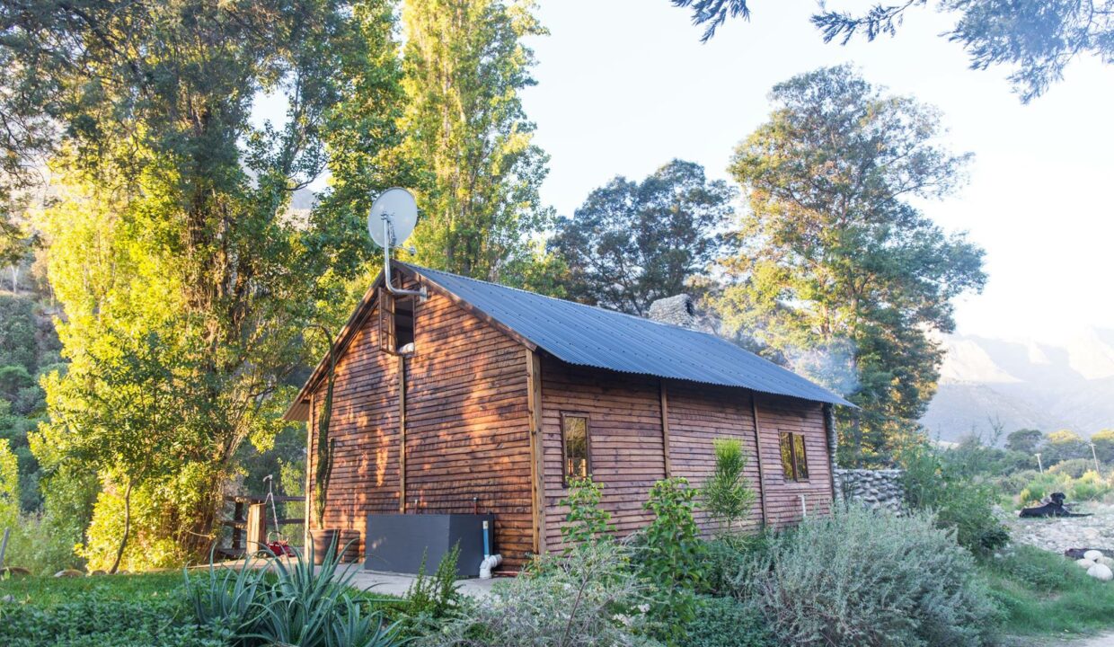 cabin-by-the-river