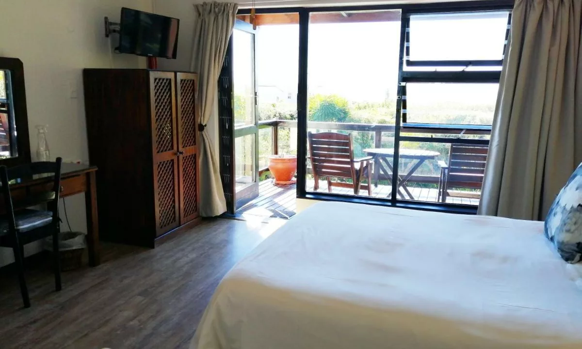 Swallows Nest Guesthouse Plettenberg Bay Accommodation Yuppiestay22