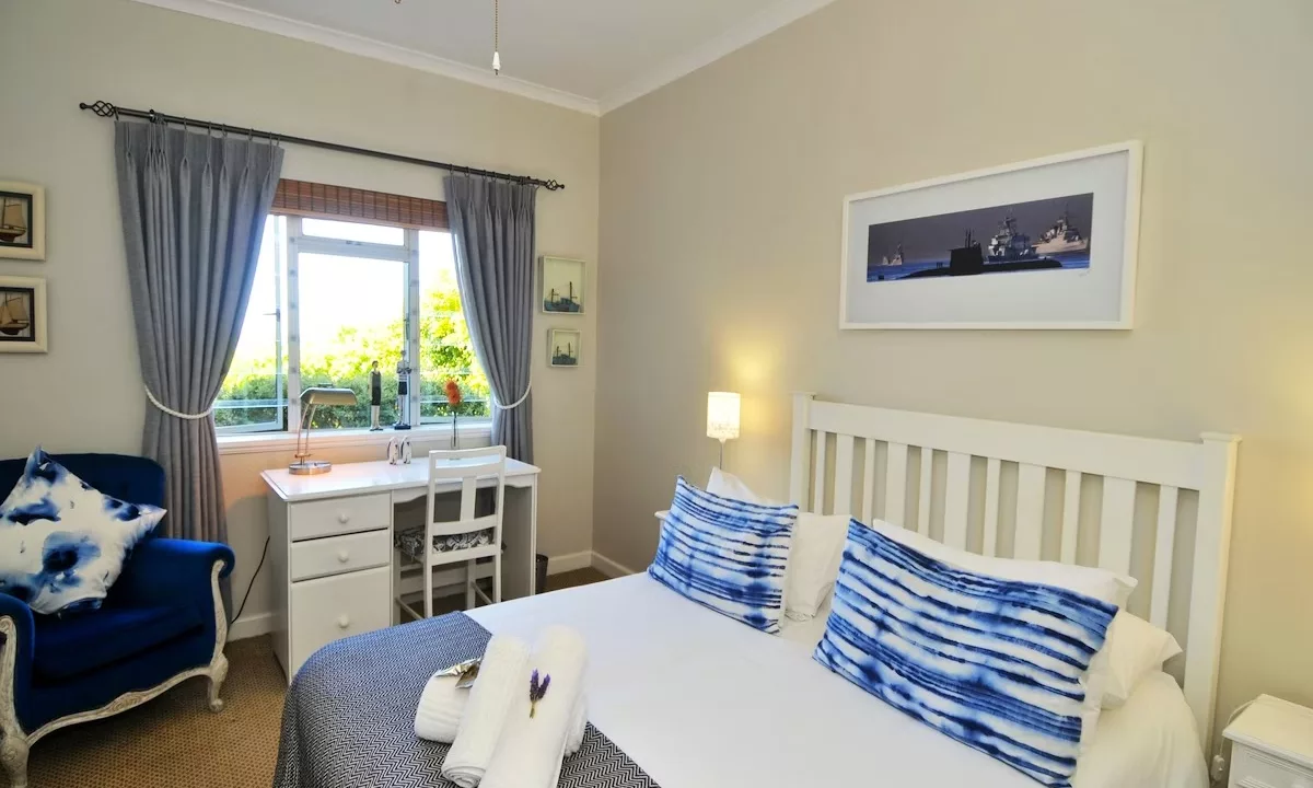 The Grosvenor Guest House Simons Town Yuppiestay Accommodation (7)